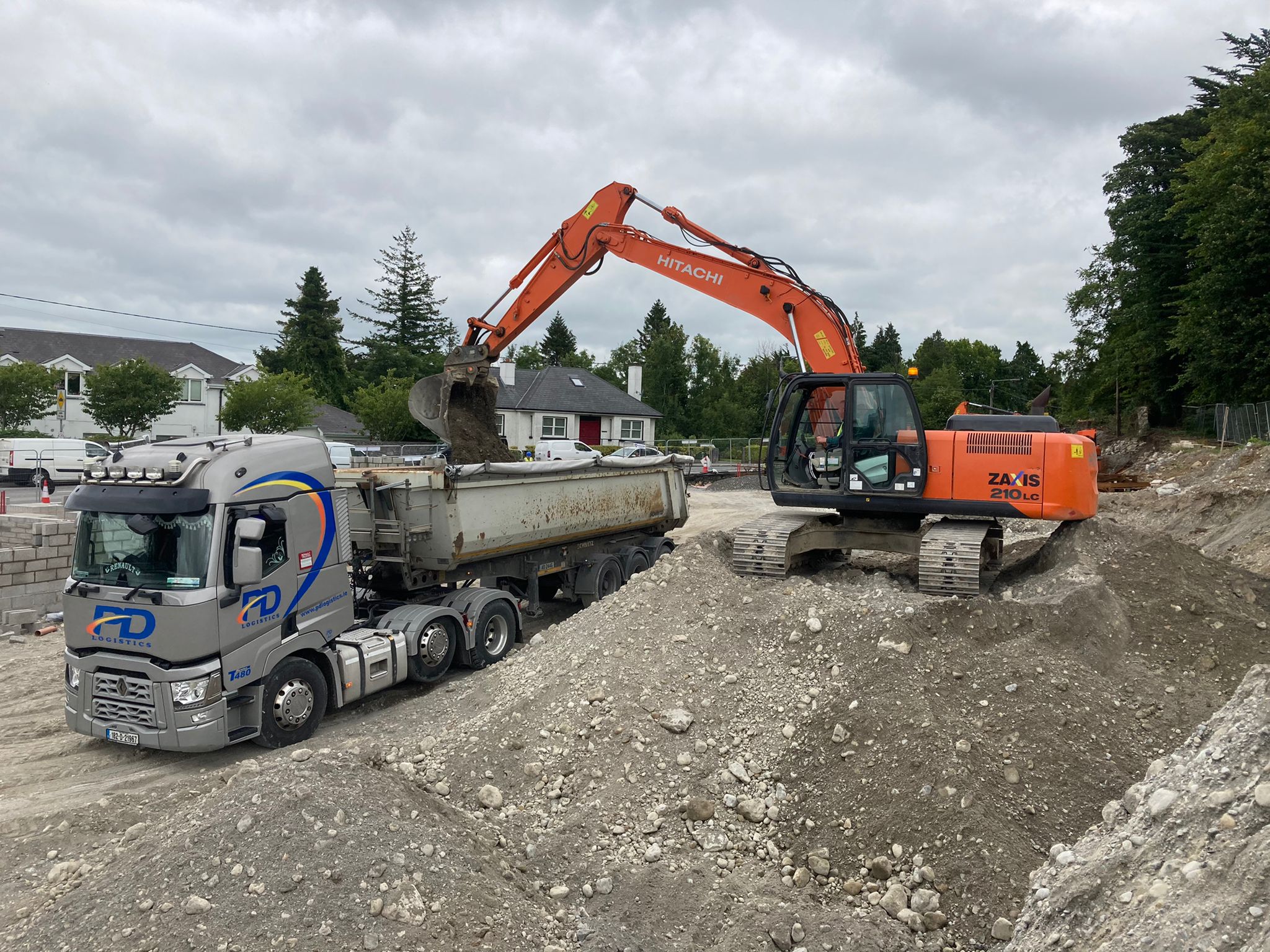 Digger and truck hire support
